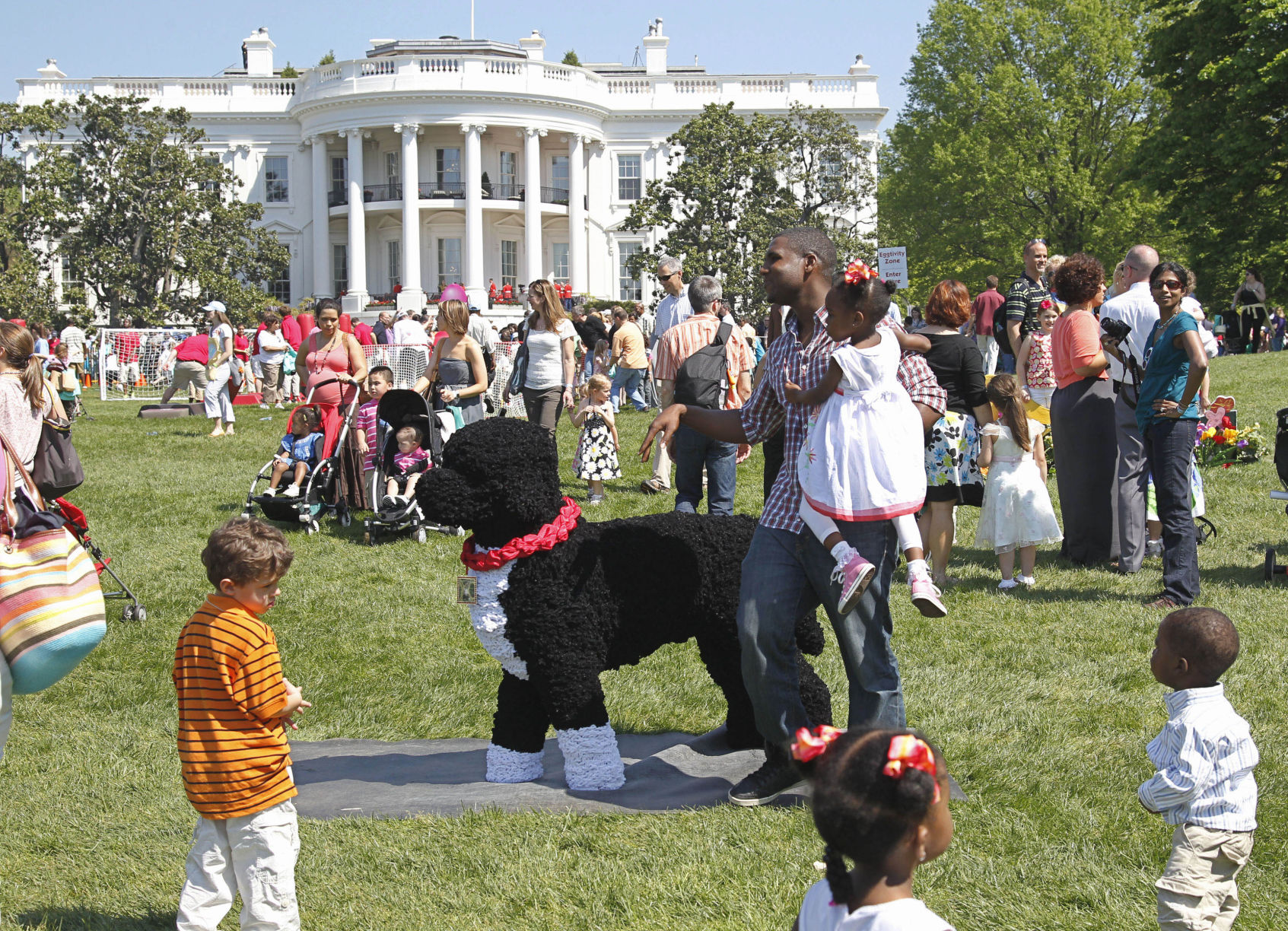 White House Easter, 2011